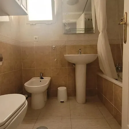 Blanco Apartment *